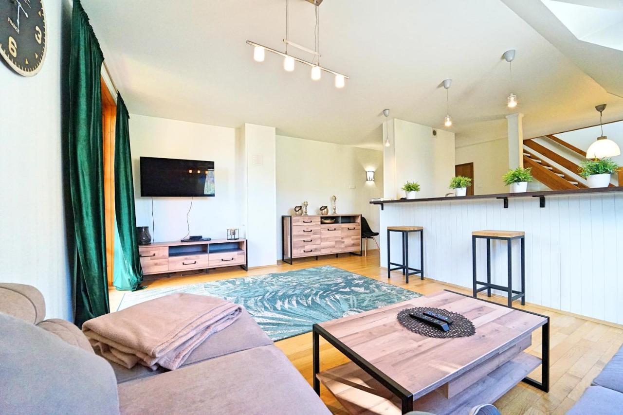 Everysky - Okrzei 1b Apartment *